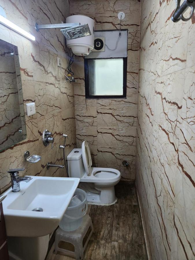 Hotel Cozy Cave Nové Dillí Exteriér fotografie