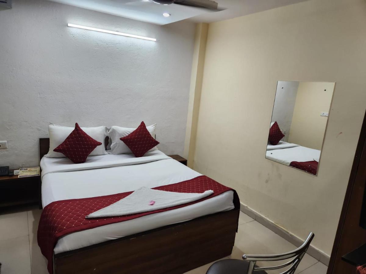 Hotel Cozy Cave Nové Dillí Exteriér fotografie